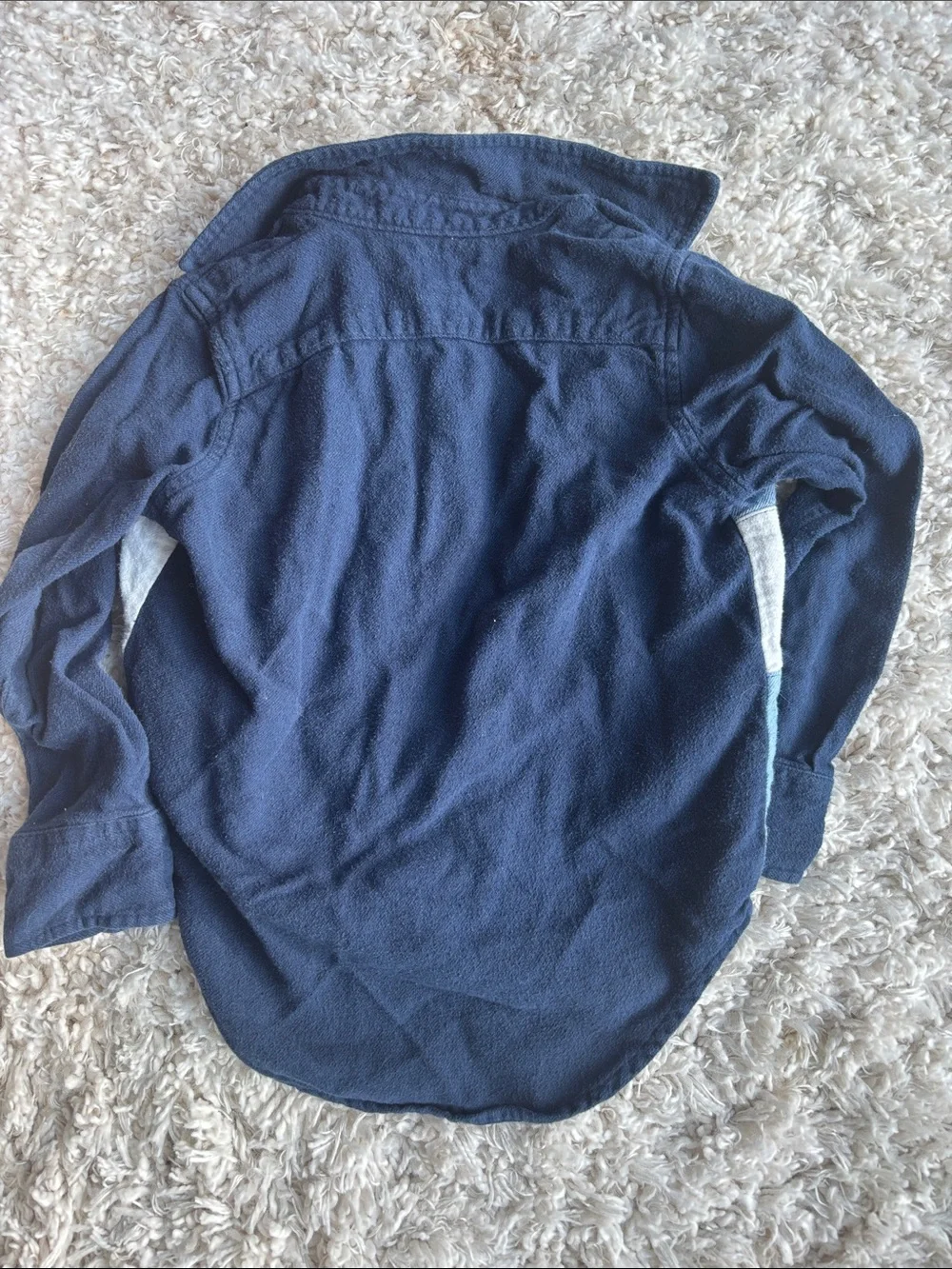 GAP Colorblock Long Sleeve Button-Up in Navy, Light Blue & White